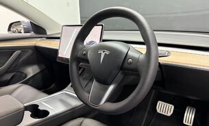 Tesla Model 3 PERFORMANCE, Midnight Silver Metallic, Heat Pump, Track Mode, Adaptive LEDs 8