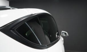 Tesla Model Y Long Range, White Interior, Enhanced Autopilot, Pano Roof, One Owner, VAT Q 10