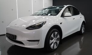 Tesla Model Y Long Range, White Interior, Enhanced Autopilot, Pano Roof, One Owner, VAT Q 3