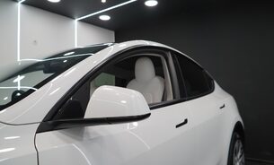 Tesla Model Y Long Range, White Interior, Enhanced Autopilot, Pano Roof, One Owner, VAT Q 14