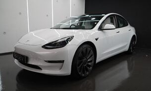 Tesla Model 3 PERFORMANCE White Interior Ryzen Chip GROK Ready Heat Pump Adaptive LEDs 8