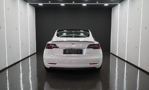 Tesla Model 3 PERFORMANCE White Interior Ryzen Chip GROK Ready Heat Pump Adaptive LEDs 4