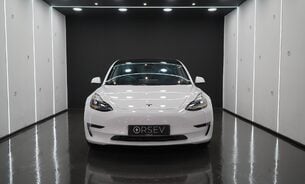 Tesla Model 3 LONG RANGE Ryzen Chip Enhanced AutoPilot Heat Pump One Owner VAT Q 9