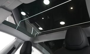 Tesla Model 3 RWD Latest Highland model Vented Seats Matrix Lights Superb Range One Owner 25