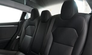 Tesla Model 3 RWD Latest Highland model Vented Seats Matrix Lights Superb Range One Owner 19