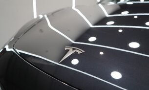 Tesla Model 3 RWD Latest Highland model Vented Seats Matrix Lights Superb Range One Owner 11