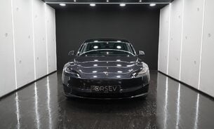 Tesla Model 3 RWD Latest Highland model Vented Seats Matrix Lights Superb Range One Owner 8