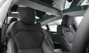 Tesla Model 3 RWD Latest Highland model Vented Seats Matrix Lights Superb Range One Owner 17