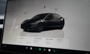 Tesla Model 3 RWD Latest Highland model Vented Seats Matrix Lights Superb Range One Owner 23