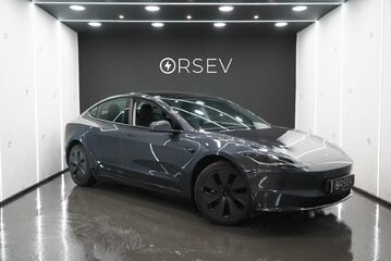 Tesla Model 3 RWD Latest Highland model Vented Seats Matrix Lights Superb Range One Owner
