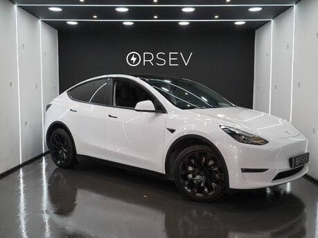 Tesla Model Y Long Range Panoramic Roof Black Interior One Owner VAT Q