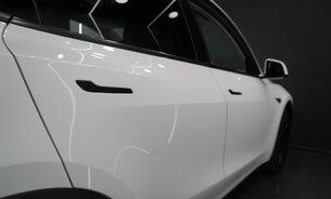 Tesla Model Y Long Range Panoramic Roof Black Interior One Owner VAT Q 10