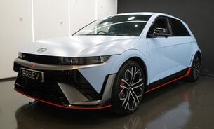 Hyundai IONIQ 5 N Performance Blue Matte Paint Head Up Display Adaptive Cruise One Owner 9