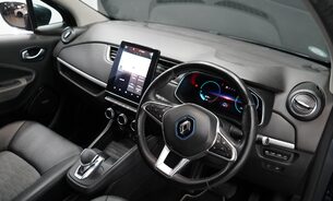 Renault Zoe I GT LINE 52kWh R135 BOSE Winter Pack, Hands Free Parking, Reversing Camera 2