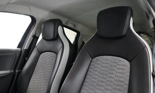 Renault Zoe I GT LINE 52kWh R135 BOSE Winter Pack, Hands Free Parking, Reversing Camera 22