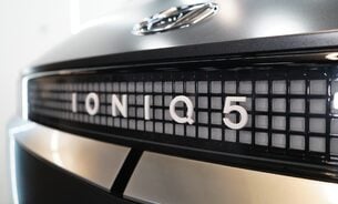 Hyundai IONIQ 5 Ultimate RWD 77kWh 1 Owner Heated/Cooled Relaxation Seats Head Up Display 21