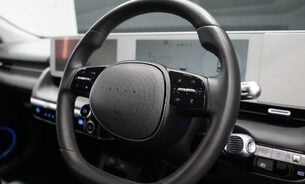 Hyundai IONIQ 5 Ultimate RWD 77kWh 1 Owner Heated/Cooled Relaxation Seats Head Up Display 25