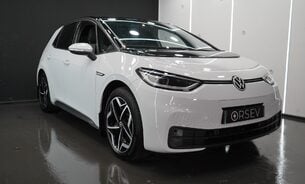 Volkswagen ID.3 Tour 77kWh Battery, 300 Mile Range, Head Up Display, Massage Seats, Rev Cam 13