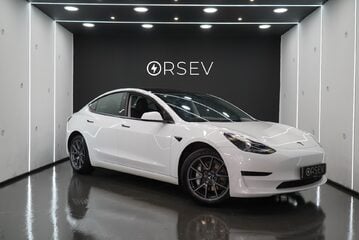 Tesla Model 3 MODEL 3 New Rear Tyres! Ryzen Chip LFP Battery Adaptive LEDs Heat Pump 