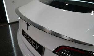 Tesla Model 3 MODEL 3 New Rear Tyres! Ryzen Chip LFP Battery Adaptive LEDs Heat Pump  4
