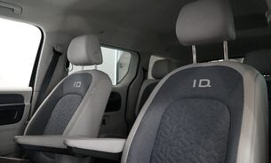 Volkswagen Id.Buzz STYLE Just Serviced by VW! IQ.LIGHT matrix LEDs Rev Cam Power Tailgate ++ 45