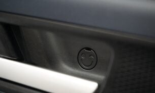 Volkswagen Id.Buzz STYLE Just Serviced by VW! IQ.LIGHT matrix LEDs Rev Cam Power Tailgate ++ 47