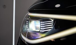 Volkswagen Id.Buzz STYLE Just Serviced by VW! IQ.LIGHT matrix LEDs Rev Cam Power Tailgate ++ 10