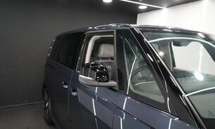 Volkswagen Id.Buzz STYLE Just Serviced by VW! IQ.LIGHT matrix LEDs Rev Cam Power Tailgate ++ 6