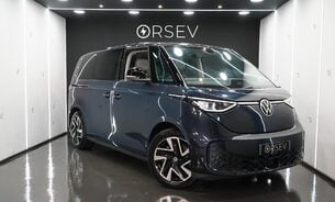 Volkswagen Id.Buzz STYLE Just Serviced by VW! IQ.LIGHT matrix LEDs Rev Cam Power Tailgate ++ 1