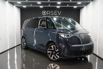 Volkswagen Id.Buzz STYLE Just Serviced by VW! IQ.LIGHT matrix LEDs Rev Cam Power Tailgate ++