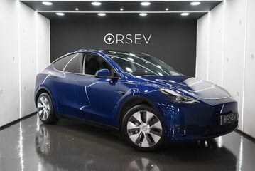 Tesla Model Y Long Range Deep Blue Metallic One Owner Premium Sound Panoramic Roof VAT Q
