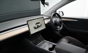 Tesla Model Y Long Range One Owner Very Clean Premium Sound Black Interior Pano Roof 30