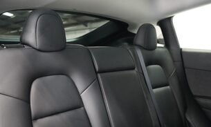 Tesla Model Y Long Range One Owner Very Clean Premium Sound Black Interior Pano Roof 24