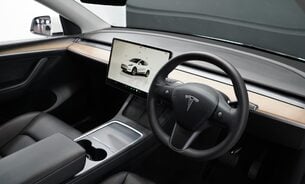 Tesla Model Y Long Range One Owner Very Clean Premium Sound Black Interior Pano Roof 2