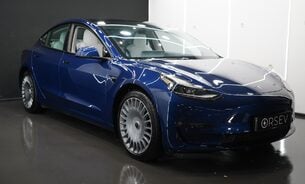 Tesla Model 3 PERFORMANCE WHITE INTERIOR ENHANCED AUTOPILOT 19" RAZOR ALLOYS VERY CLEAN! 7