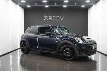 Mini Hatch Cooper S LEVEL 3 Pano Sunroof, Head Up Display, Rev Camera, Harmon Kardon