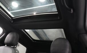 Mini Hatch Cooper S LEVEL 3 Pano Sunroof, Head Up Display, Rev Camera, Harmon Kardon 35