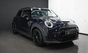 Mini Hatch Cooper S LEVEL 3 Pano Sunroof, Head Up Display, Rev Camera, Harmon Kardon 10