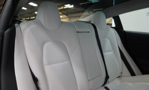 Tesla Model 3 Long Range White Interior Midnight Silver Heat Pump Pano Roof One Owner 12