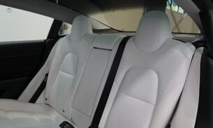 Tesla Model 3 Long Range White Interior Midnight Silver Heat Pump Pano Roof One Owner 16