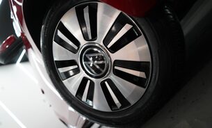 Volkswagen Up E-UP FVWSH Rev Cam Cruise Control & Lane Keeping Heated Front Seats 3