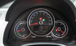 Volkswagen Up E-UP FVWSH Rev Cam Cruise Control & Lane Keeping Heated Front Seats 19