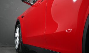Tesla Model Y Long Range Brand New Rear Tyres! Multi-coat Red One Owner VAT Q 10