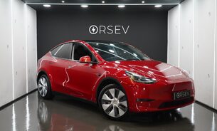 Tesla Model Y Long Range Brand New Rear Tyres! Multi-coat Red One Owner VAT Q 1