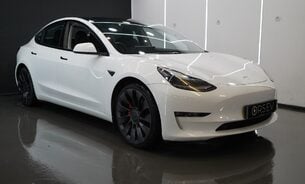 Tesla Model 3 Performance Very Good Tyres Heat Pump Panoramic Roof VAT Qualifying 7