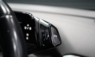 Volkswagen Id.4 Life One Owner Full Service History Adaptive Cruise Rev Camera VAT Qually 21