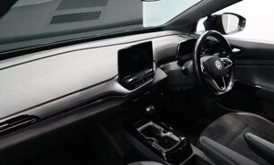Volkswagen Id.4 Life One Owner Full Service History Adaptive Cruise Rev Camera VAT Qually 30