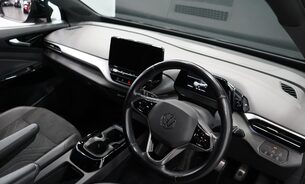 Volkswagen Id.4 Life One Owner Full Service History Adaptive Cruise Rev Camera VAT Qually 2
