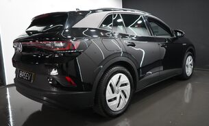 Volkswagen Id.4 Life One Owner Full Service History Adaptive Cruise Rev Camera VAT Qually 4