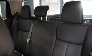 Nissan Navara DCI TEKNA SHR DCB Full Service History Just Serviced with new MOT VAT Q 29